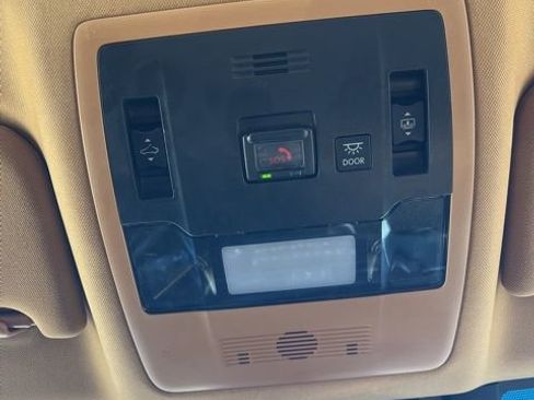 Used 2023 Lexus ES 350 w/ Premium Package image 18