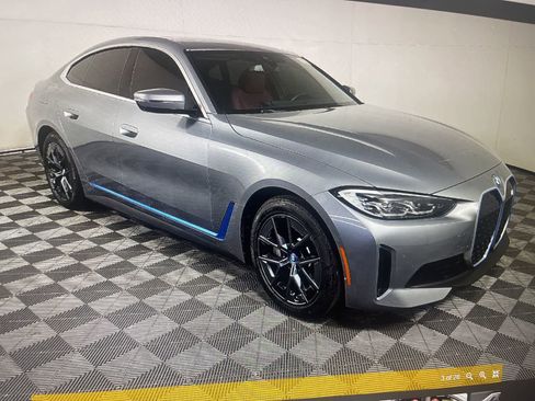 Used 2023 BMW i4 eDrive35 w/ Premium Package RWD image 2