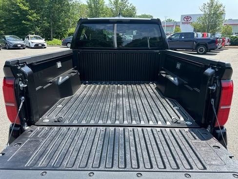 New 2026 Toyota Tacoma SR5 AWD/4WD image 9