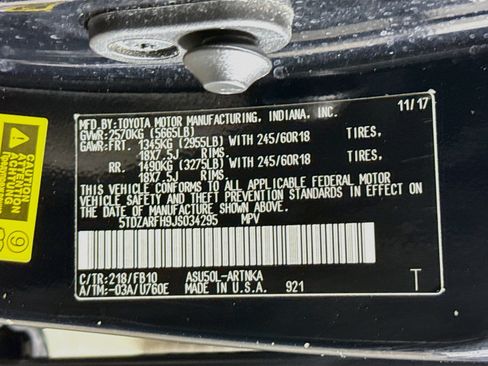 Used 2018 Toyota Highlander LE FWD image 38