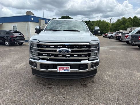 New 2026 Ford F350 Lariat w/ Lariat Premium Package AWD/4WD image 2