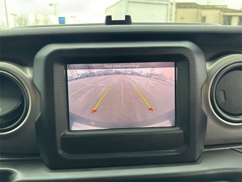 Used 2020 Jeep Wrangler Unlimited Sport S image 19