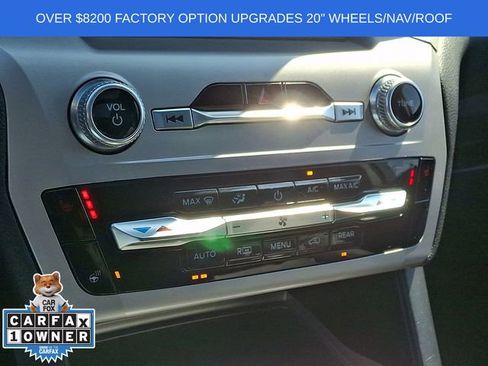 Used 2023 Ford Explorer XLT w/ Equipment Group 202A AWD/4WD image 19