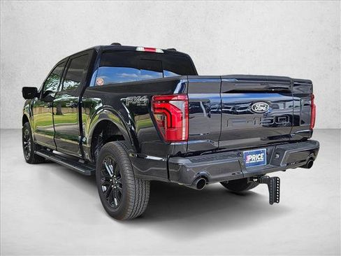 Used 2025 Ford F150 Lariat w/ Equipment Group 501A Mid AWD/4WD image 7