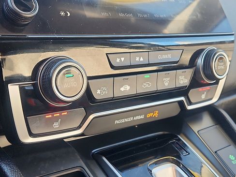 Used 2019 Honda CR-V EX-L image 17