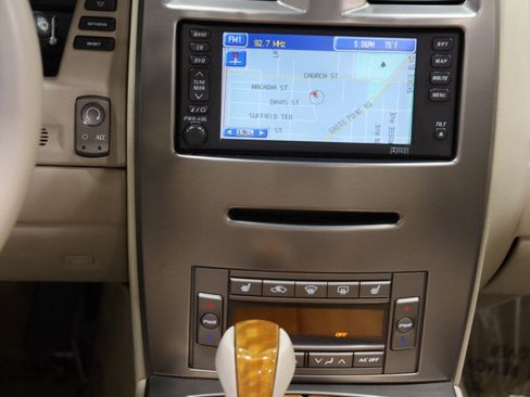 Used 2005 Cadillac XLR RWD image 52