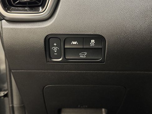 Used 2022 Kia Sorento SX image 16