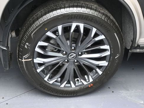 New 2026 Nissan Rogue Platinum w/ Tech Package image 5