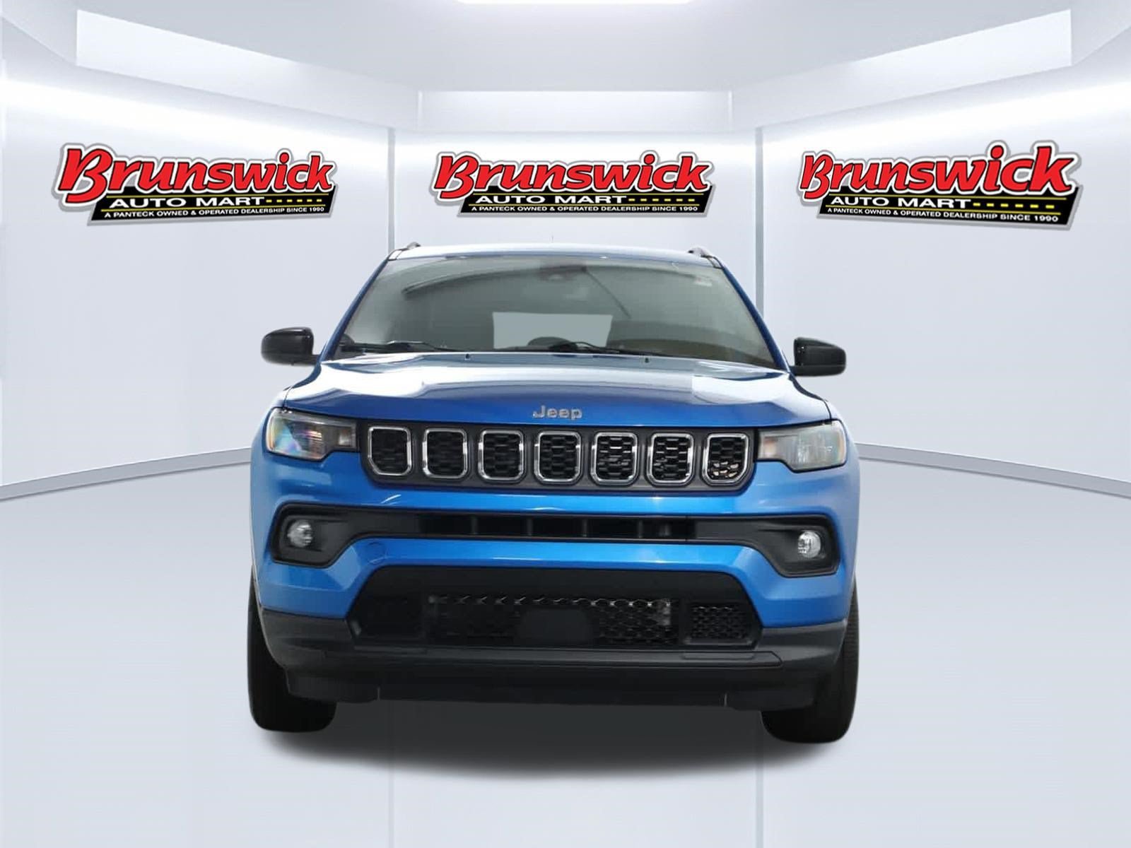 Certified 2024 Jeep Compass Latitude AWD/4WD image 5