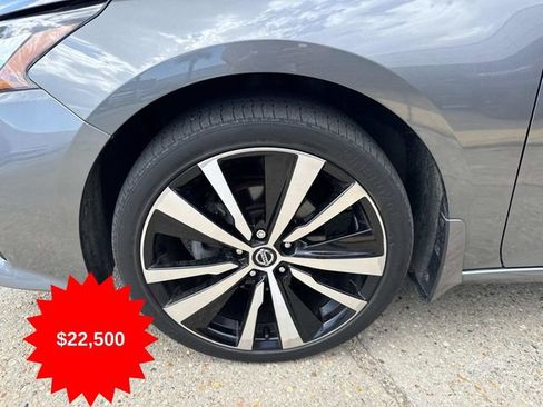 Used 2020 Nissan Altima 2.5 SR image 3