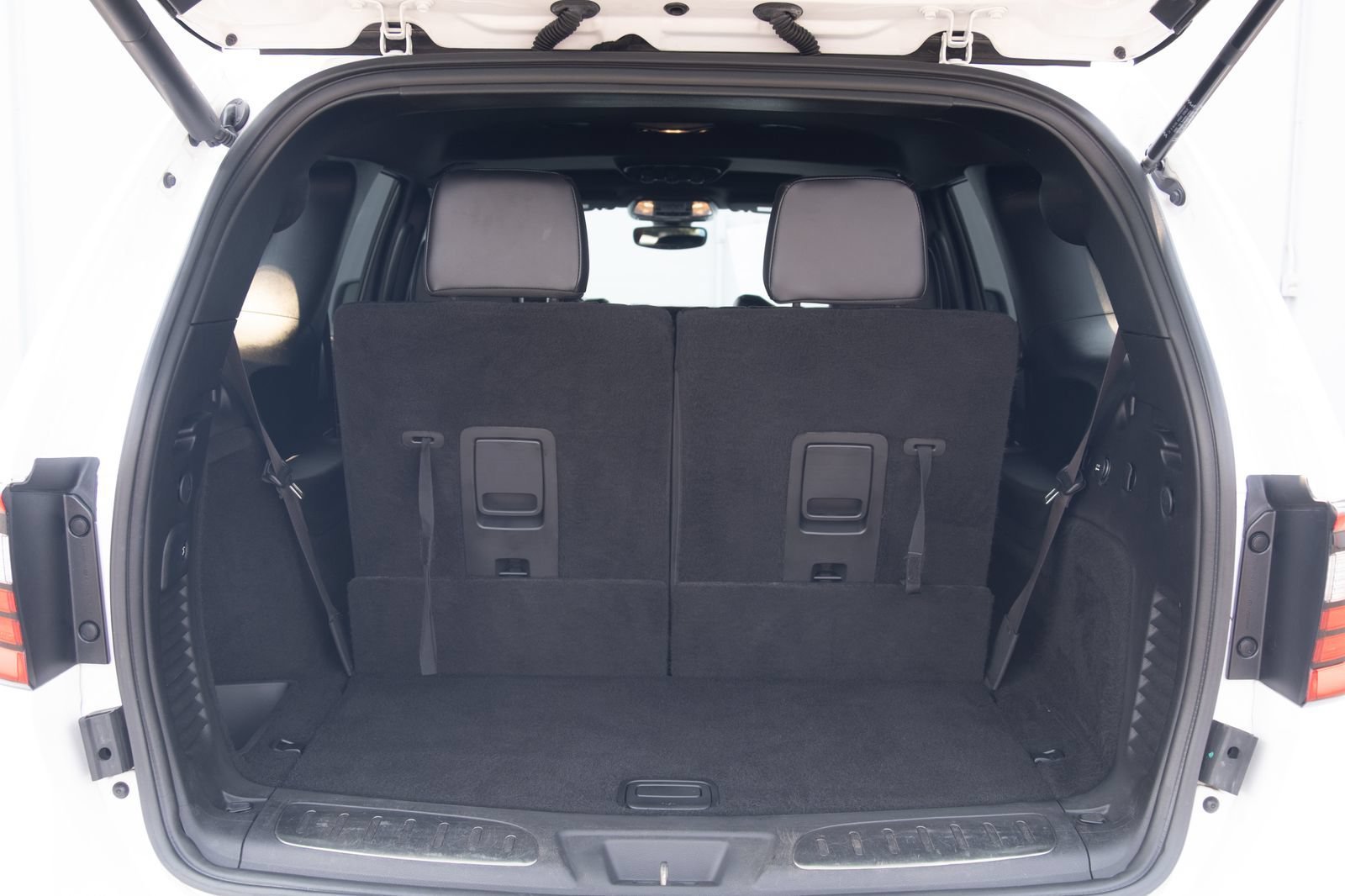 Used 2019 Dodge Durango R/T w/ Trailer Tow Group IV AWD/4WD image 26