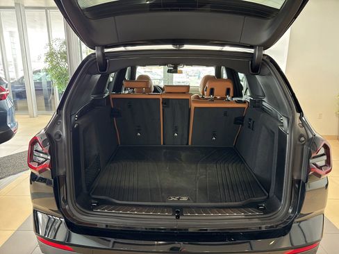 Certified 2024 BMW X3 xDrive30i w/ Convenience Package image 12