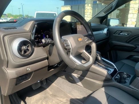 Used 2024 Chevrolet Colorado LT w/ LT Convenience Package III AWD/4WD image 25