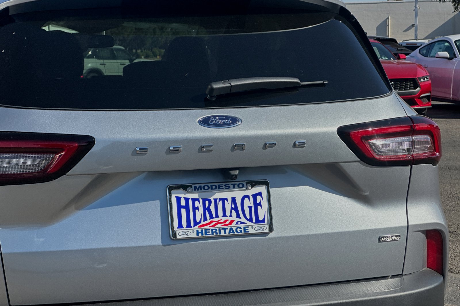 New 2024 Ford Escape SE w/ PHEV Premium Package FWD image 23