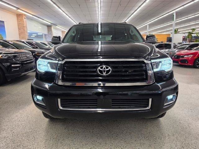 Used 2018 Toyota Sequoia TRD Sport AWD/4WD image 3