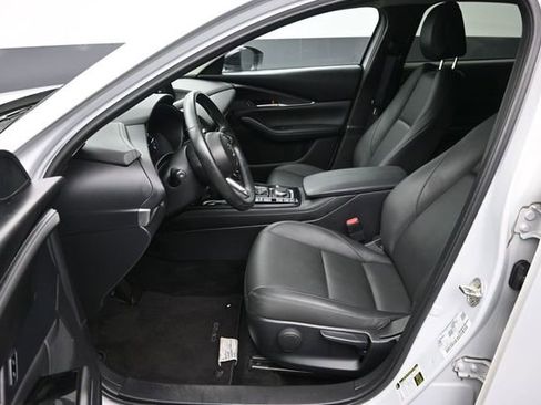 Certified 2024 MAZDA CX-30 AWD 2.5 S w/ Select Sport Pkg image 18
