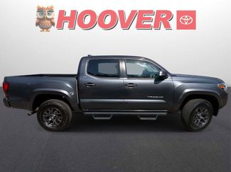Used 2022 Toyota Tacoma SR5 w/ Technology Package video 2
