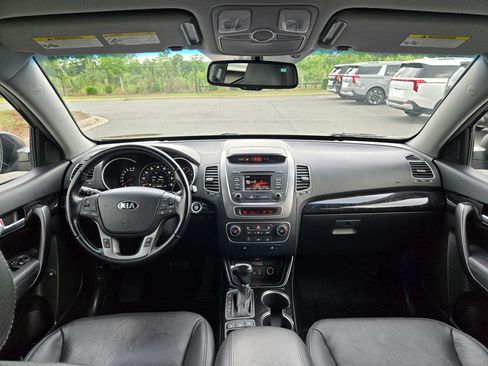 Used 2015 Kia Sorento EX AWD/4WD image 10
