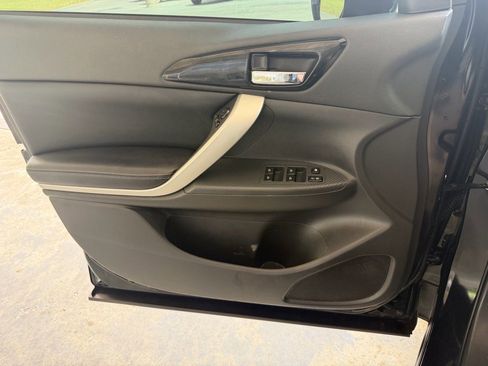 Used 2024 Mitsubishi Eclipse Cross SEL AWD/4WD image 21