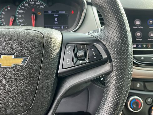 Used 2020 Chevrolet Trax LT image 13