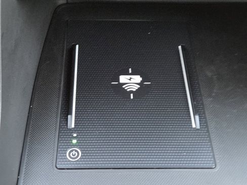 Used 2025 Honda Pilot EX-L image 4