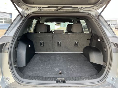 Used 2025 Chevrolet Equinox LT image 31