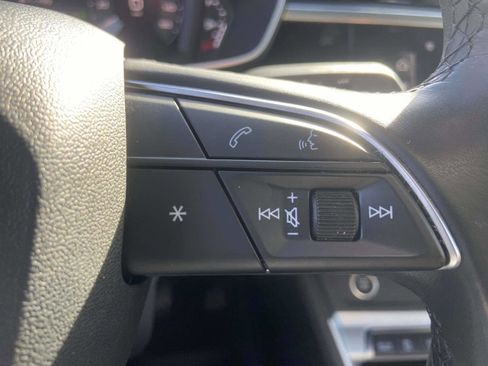 Certified 2022 Audi Q3 2.0T Premium w/ Convenience Package image 24