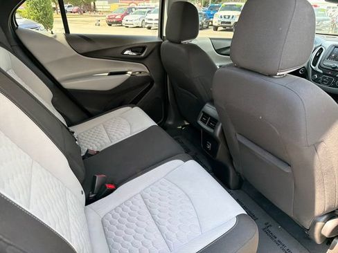 Used 2021 Chevrolet Equinox LT FWD image 27