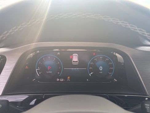 New 2026 Volkswagen Atlas Cross Sport SE AWD/4WD image 19