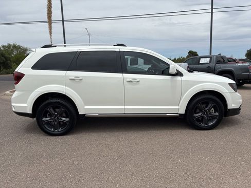 Used 2019 Dodge Journey Crossroad FWD image 6