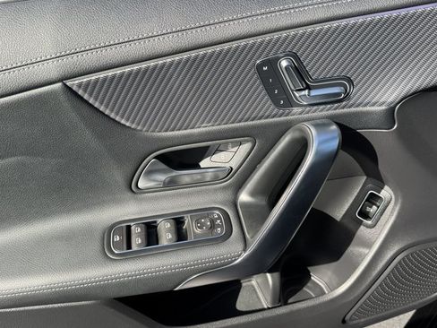 Used 2025 Mercedes-Benz CLA 250 image 19