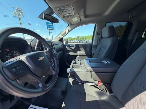 Used 2021 Chevrolet Silverado 1500 Custom AWD/4WD image 12