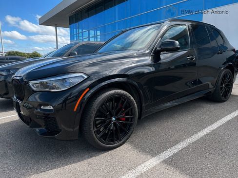 Used 2021 BMW X5 M50i w/ Executive Package AWD/4WD image 1