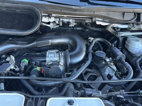 Used 2022 Ford Transit 350 XLT image 25