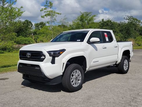 New 2026 Toyota Tacoma SR5 AWD/4WD image 31