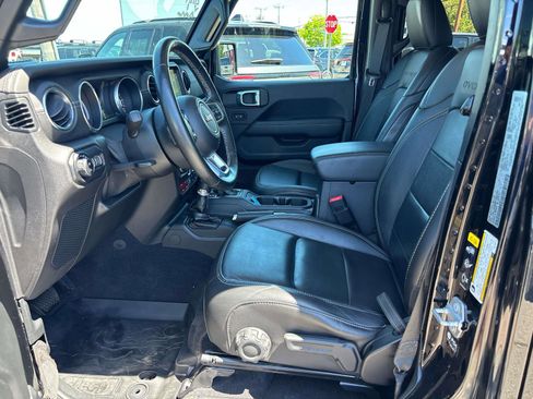 Used 2021 Jeep Gladiator Overland w/ Popular Equipment Package AWD/4WD image 11