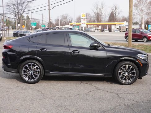 Used 2023 BMW X6 xDrive40i w/ M Sport Package image 23