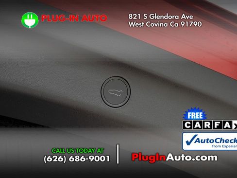 Used 2025 Tesla Model Y Long Range image 13