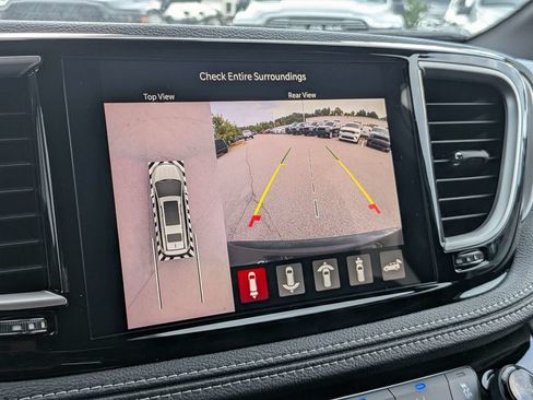 New 2027 Chrysler Pacifica Select w/ Family Tech Group FWD image 21