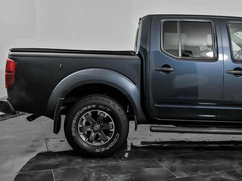 Used 2019 Nissan Frontier PRO-4X image 10