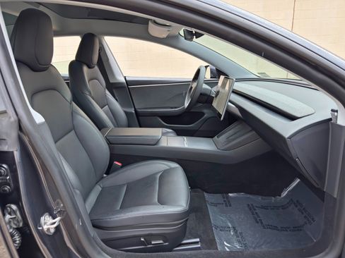 Used 2024 Tesla Model 3 RWD image 16