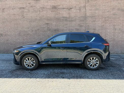 Used 2025 MAZDA CX-5 AWD 2.5 S w/ Select Package image 2