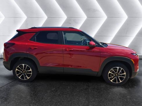New 2026 Chevrolet TrailBlazer LT w/ Driver Confidence Package FWD image 4