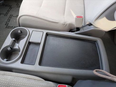 Used 2008 Nissan Quest S w/ Drivers Pkg image 12