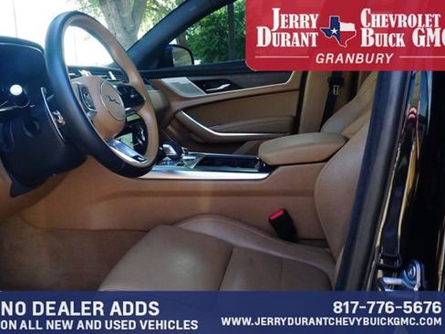 Used 2023 Jaguar XF SE RWD image 20