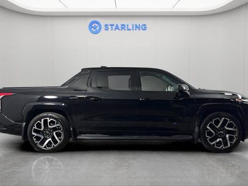 Used 2024 Chevrolet Silverado EV RST AWD/4WD image 11
