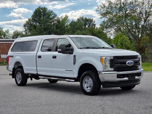 Used 2017 Ford F350 XL w/ Power Equipment Group AWD/4WD image 38