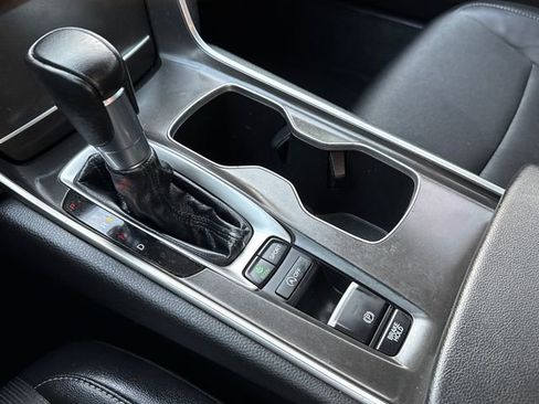 Used 2021 Honda Accord Sport image 25