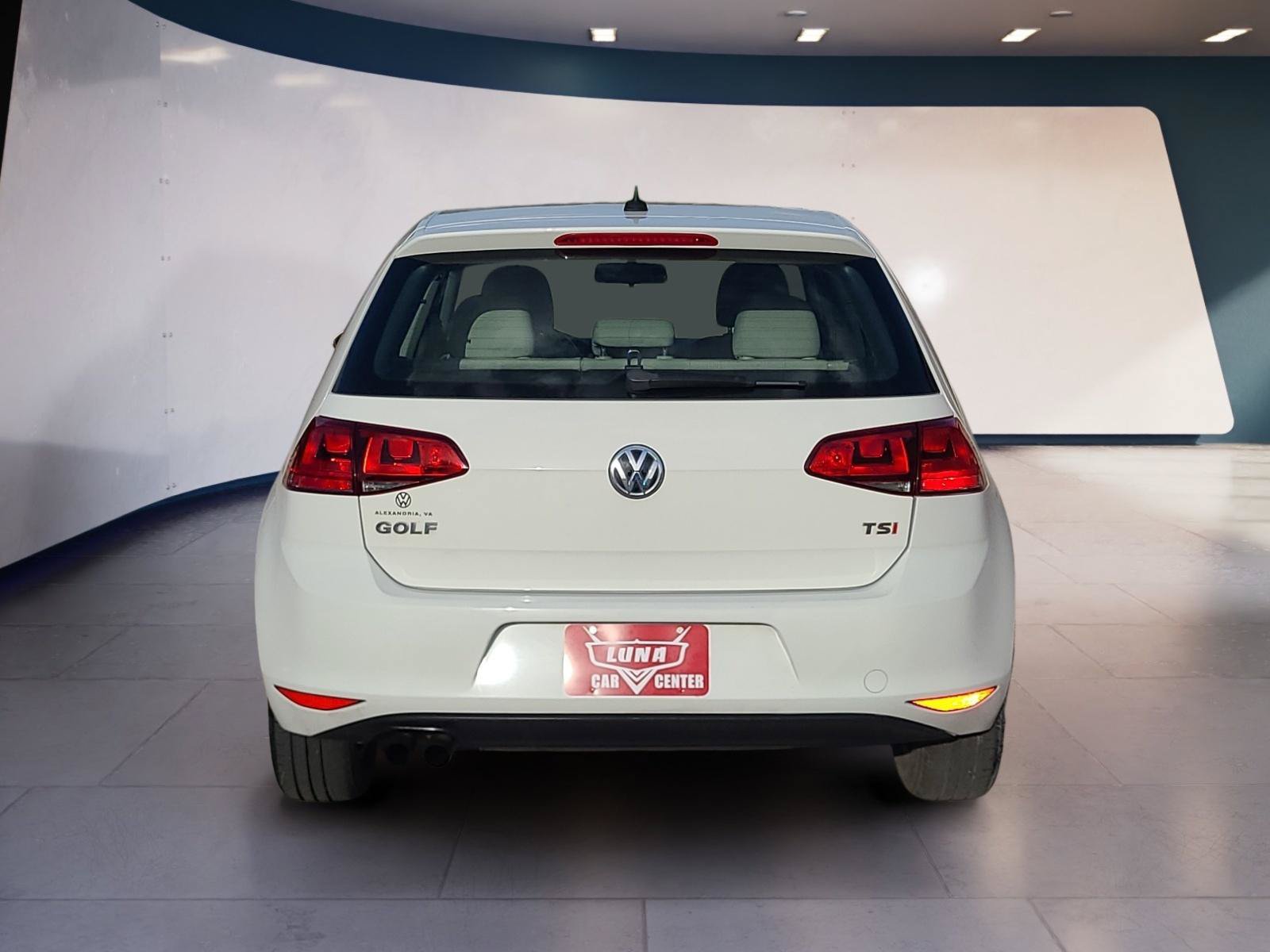 Used 2017 Volkswagen Golf S FWD image 4