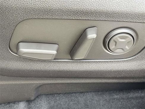 New 2026 Kia Carnival LXS image 26